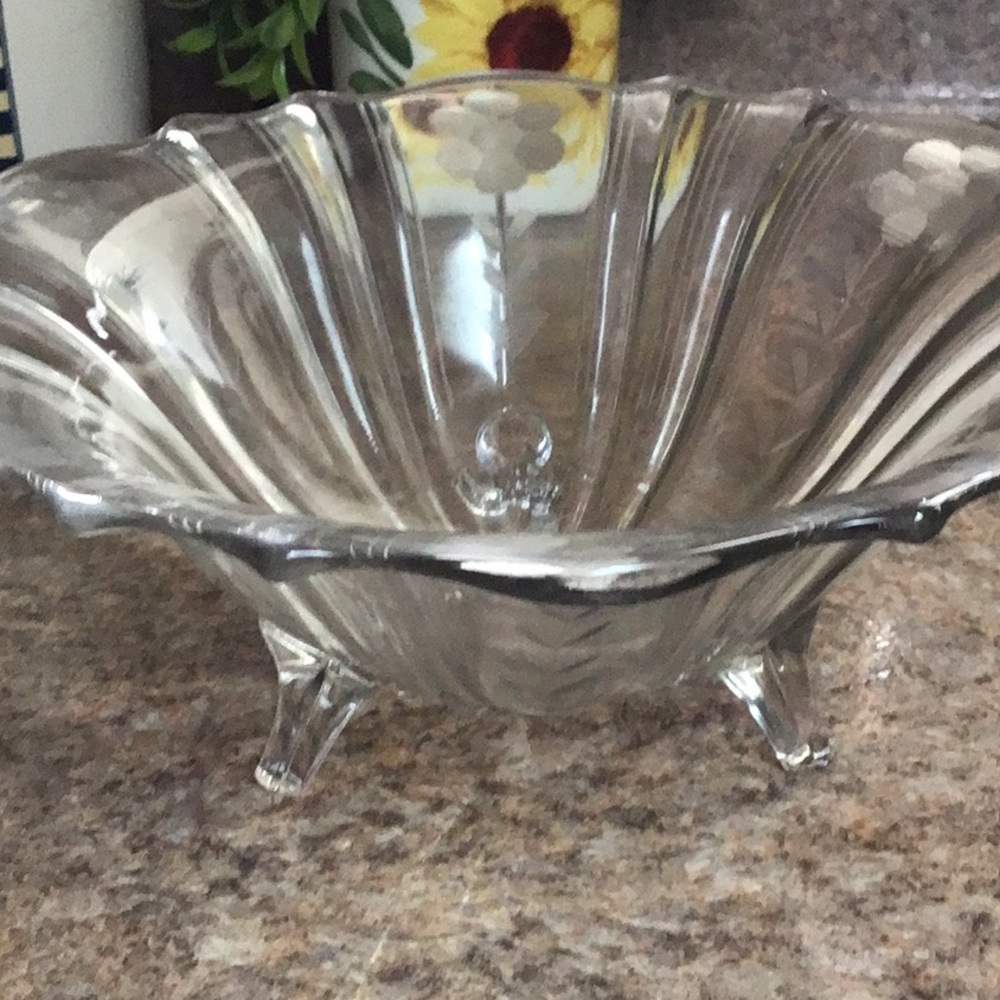 Vintage 3 footed Bowl